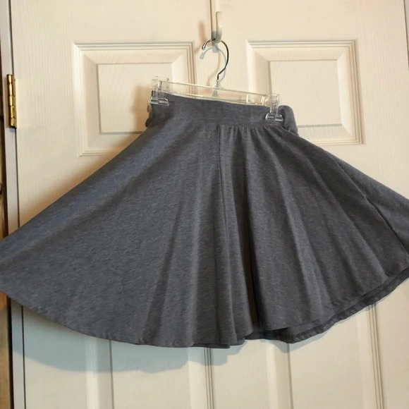 SO Grey Skater Skirt Women’s XS - Picture 2 of 3